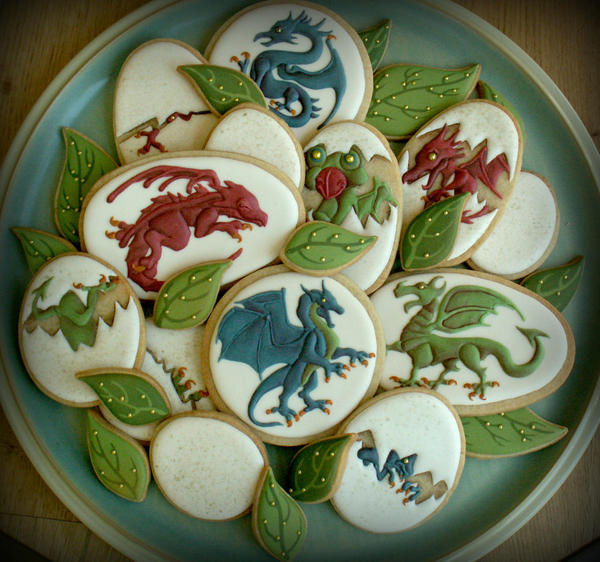 Dragon Platter - Lucy at Honeycat Cookies - 3