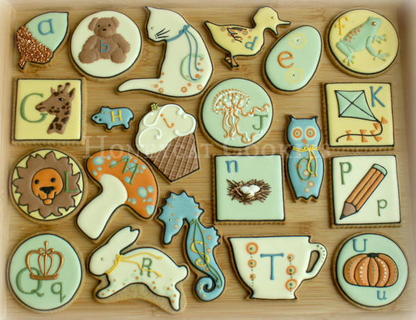 All the Alphabet _ Lucy at Honeycat Cookies - 9