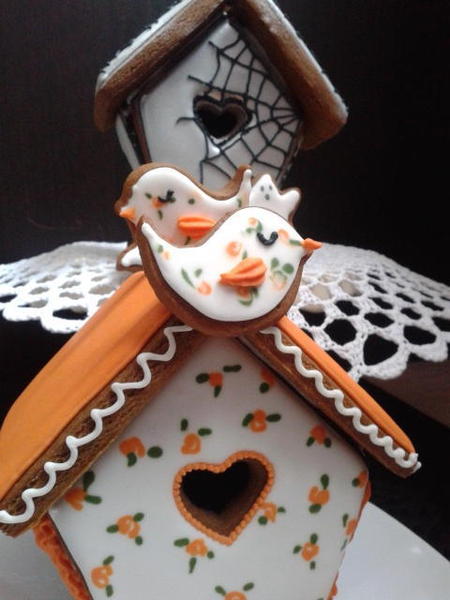 Gingerbread Bird House - Anjum - 8