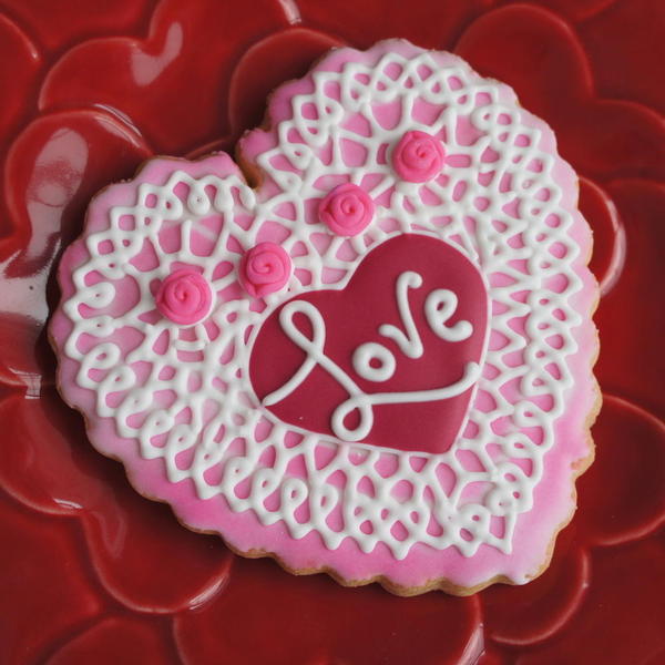 Lace Valentines Cookie - Montreal Confections - 9