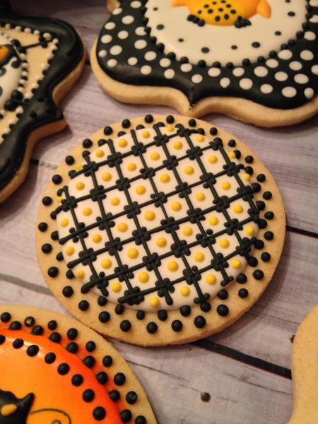 Black and Yellow - Sweet Hill Cookies - 9