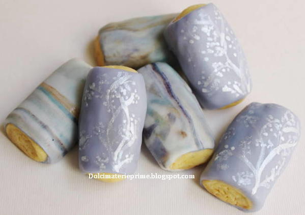 Marbled and Painted Cookies- Dolcimaterieprime