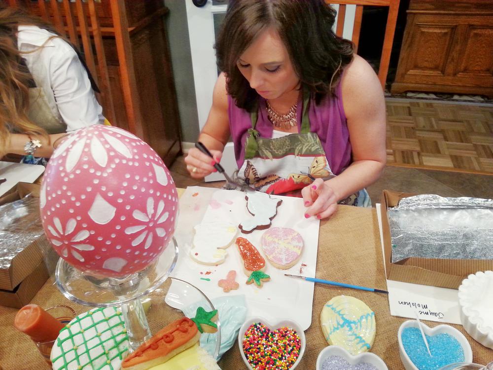 Easter Decorating Class instructed by Marcie McCutchen of Cookie Crafter