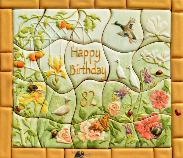 #5 - Cookie Garden Jigsaw Puzzle Cookiesaw by Lucy at Honeycat Cookies