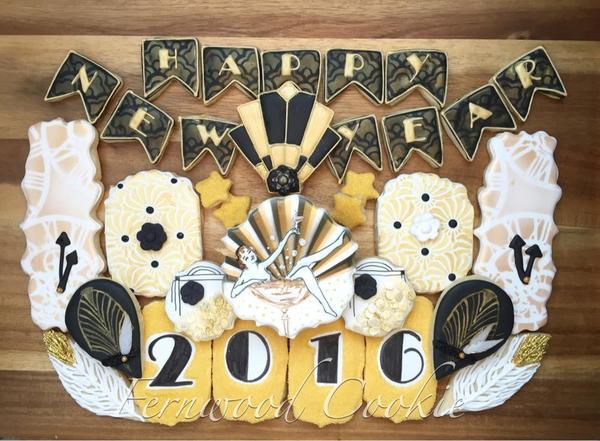 #2 - Art Deco-Inspired New Year 2016 by Fernwood Cookie