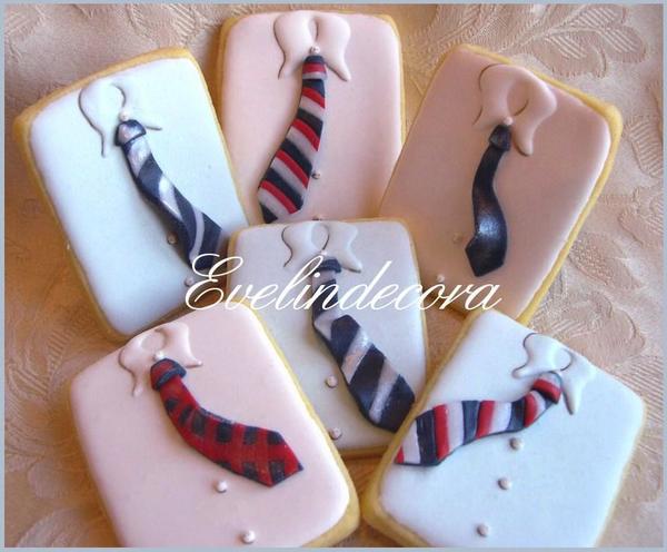 #6 - Shirt Cookies by Evelindecora