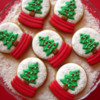 #1 - Snow Globe Cookies: By Gingerland