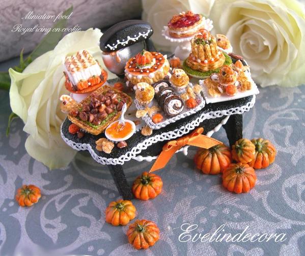 #7 - Fall Miniature Food Cookie by Evelindecora