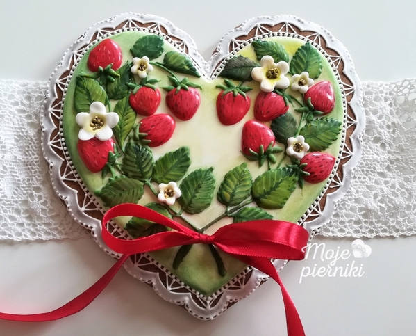 #2 - It's Time for Strawberries by Ewa Kiszowara MOJE PIERNIKI