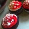 Chocolate Cupcakes With Peppermint Icing_2