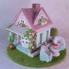 Shabby Chic Gingerbread House: Gingerbread House and Photo by Incantata