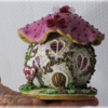 Gingerbread House - Small Mushroom Cottage with Mini Glass (Isomalt) Roses: Gingerbread House and Photo by iSugarfy (aka swissophie)