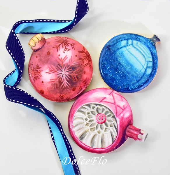 #1 - Christmas Cookie Balls by Dolce Flo