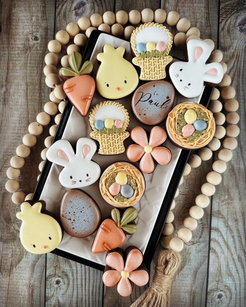 #6 - Easter Minis