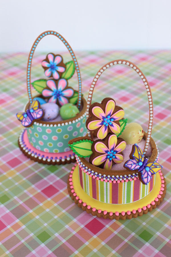 Contoured Cookie Baskets by Julia M. Usher