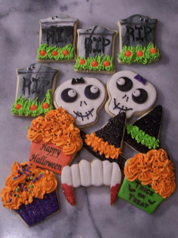 Halloween Assortment/Fondant Cookies