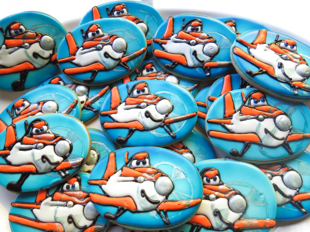 disney planes cookies dusty-twisted 002