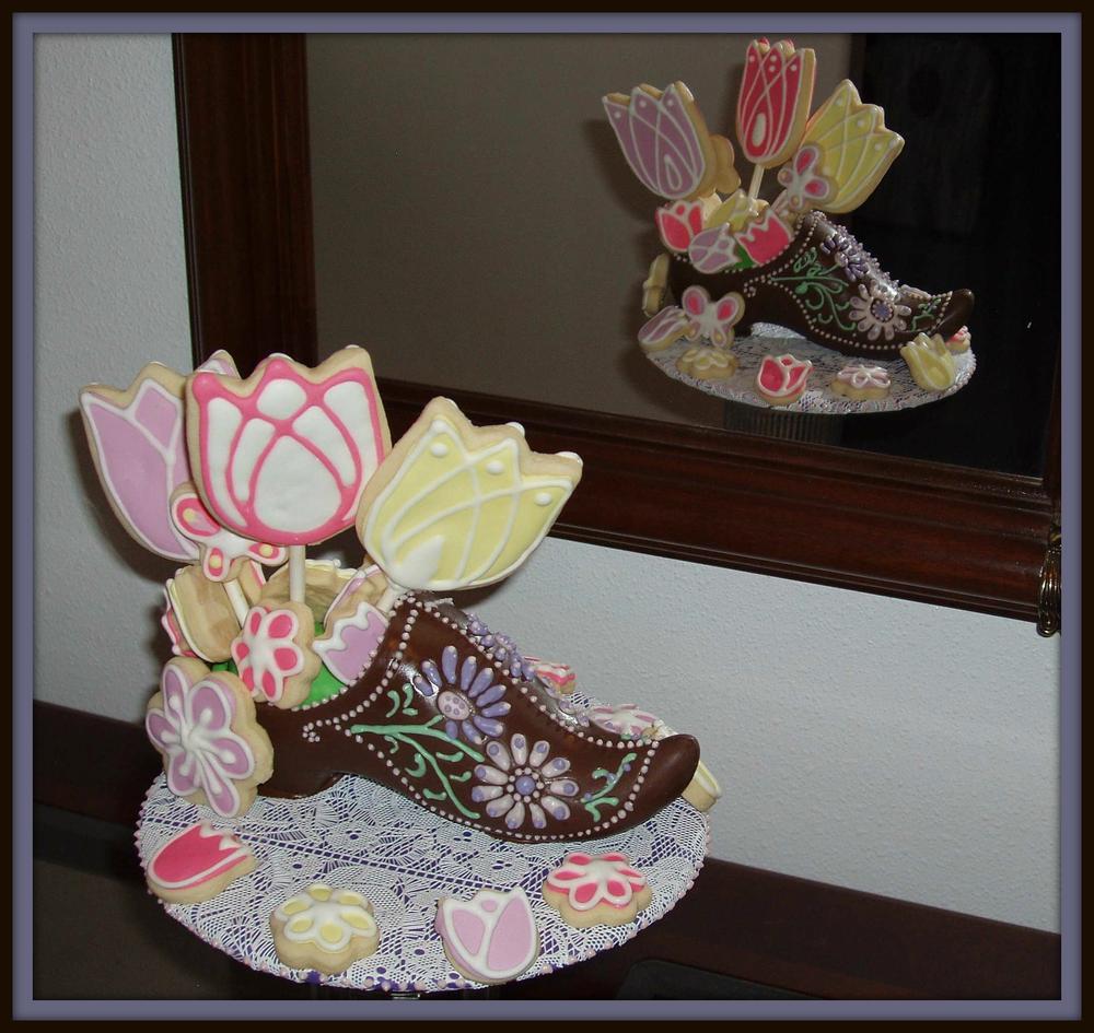 Clog with Flowers
