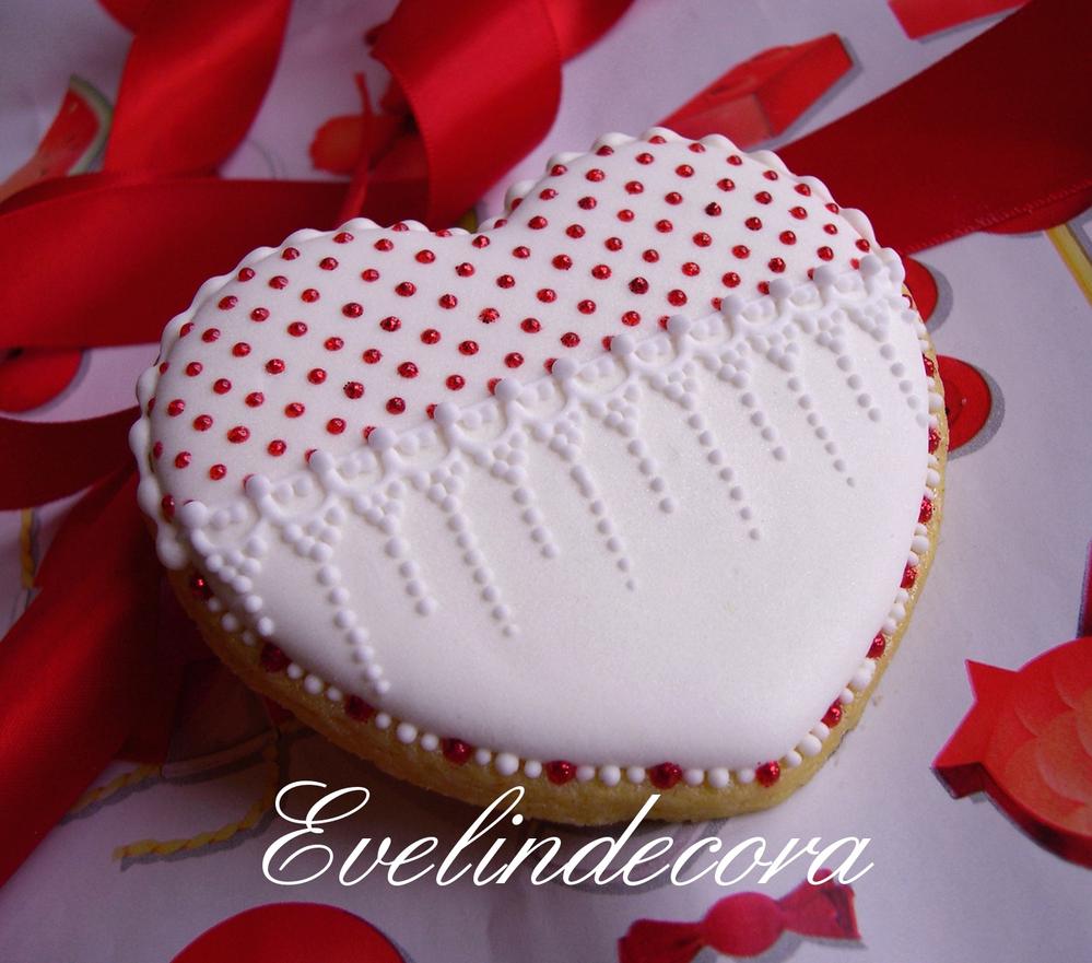 Heart cookie with edible glitter