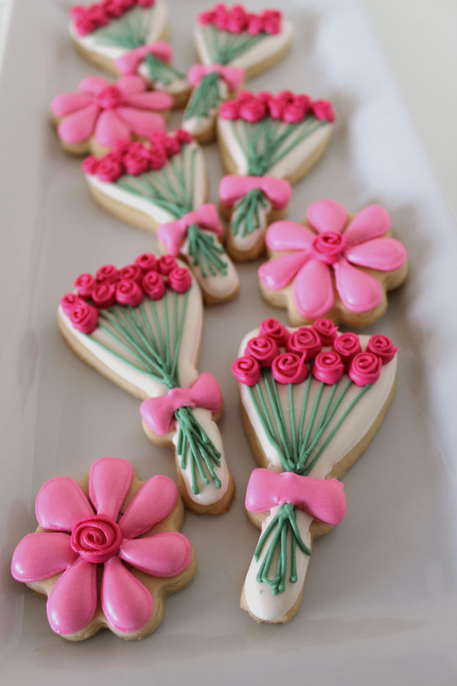 Spring Inspired Rose Cookie | The Crafting Foodie