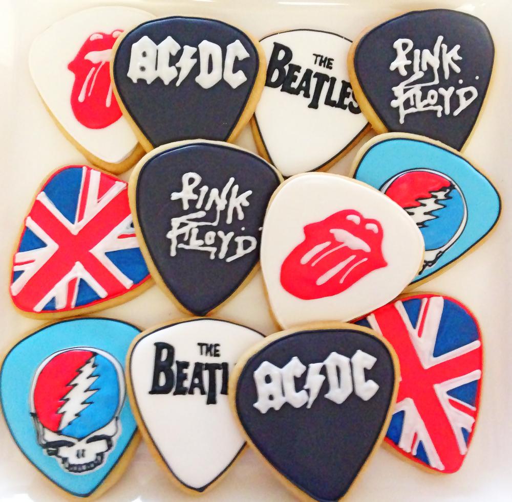Classic Rock Guitar Pick Cookies