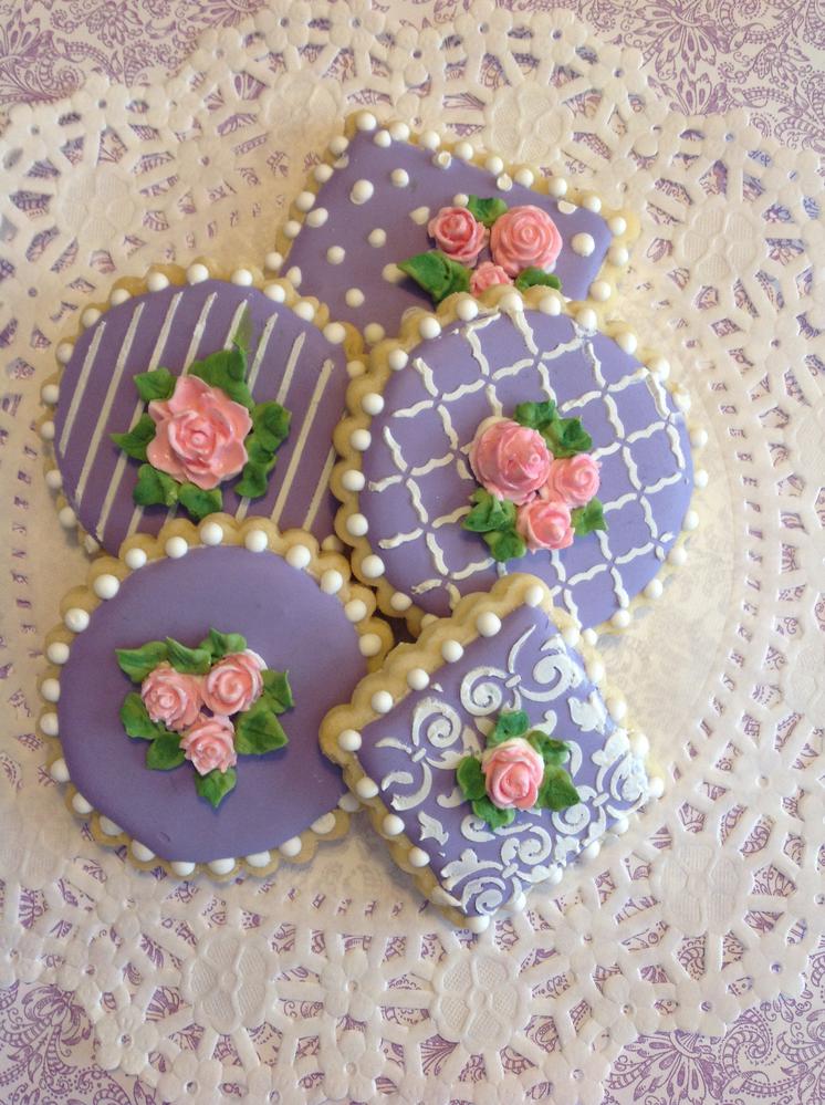 Pink roses on lavender cookies