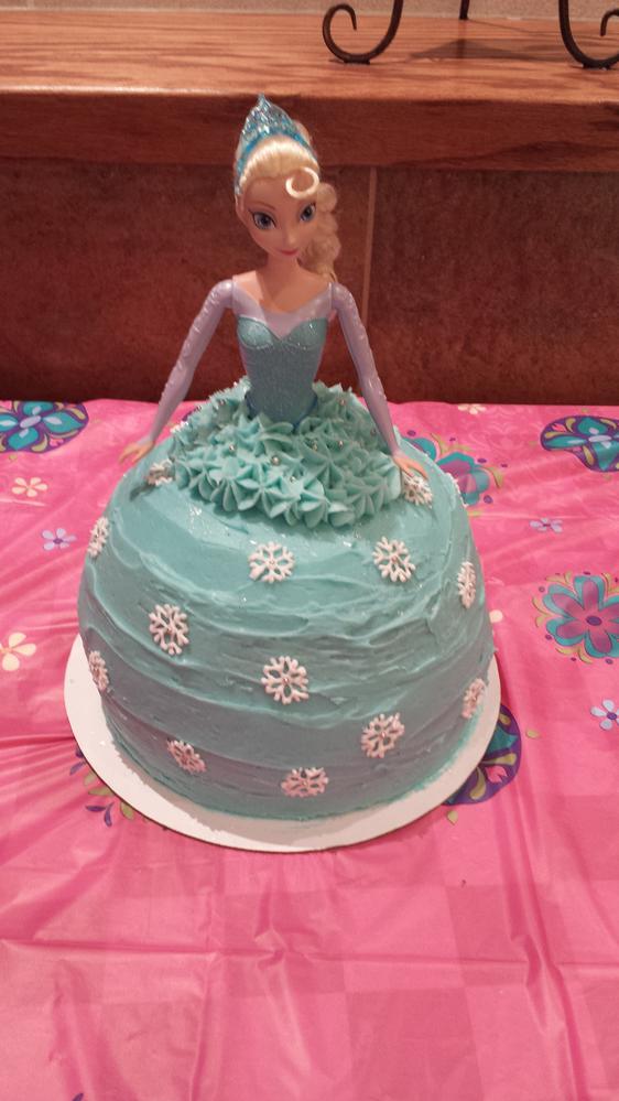 Elsa Doll Cake