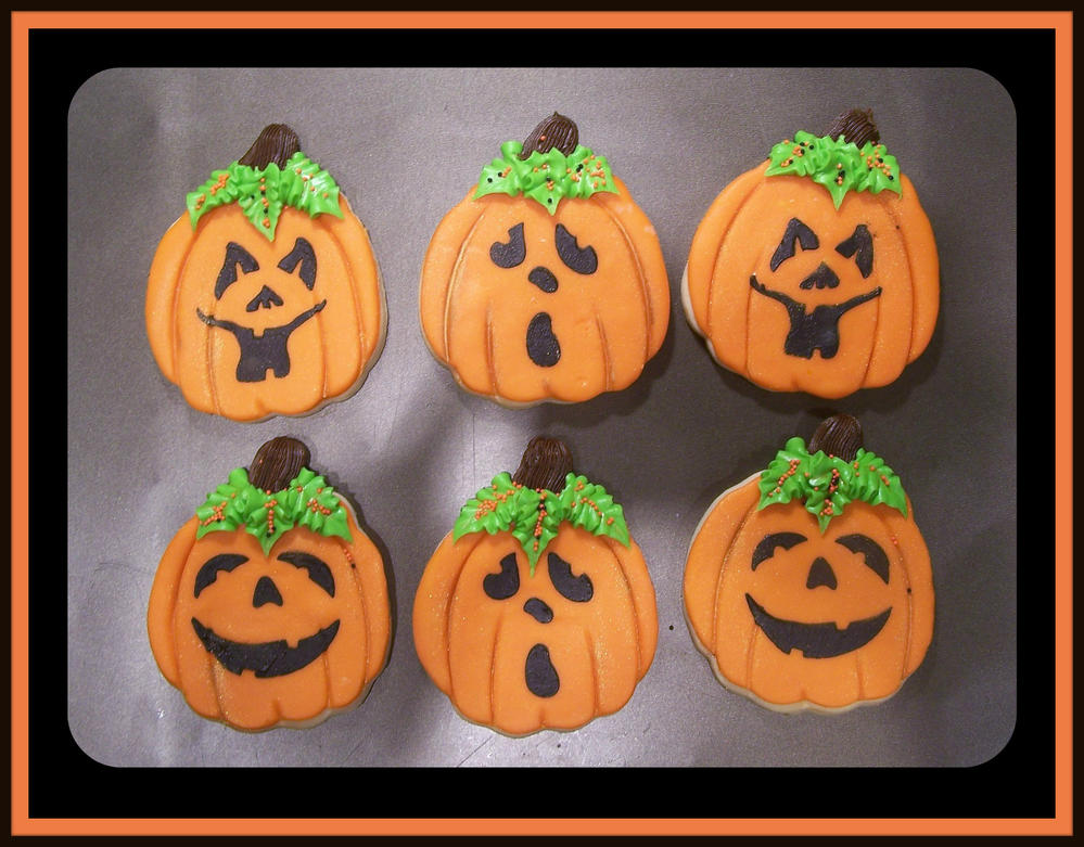 Halloween Pumpkin Cookies/fondant