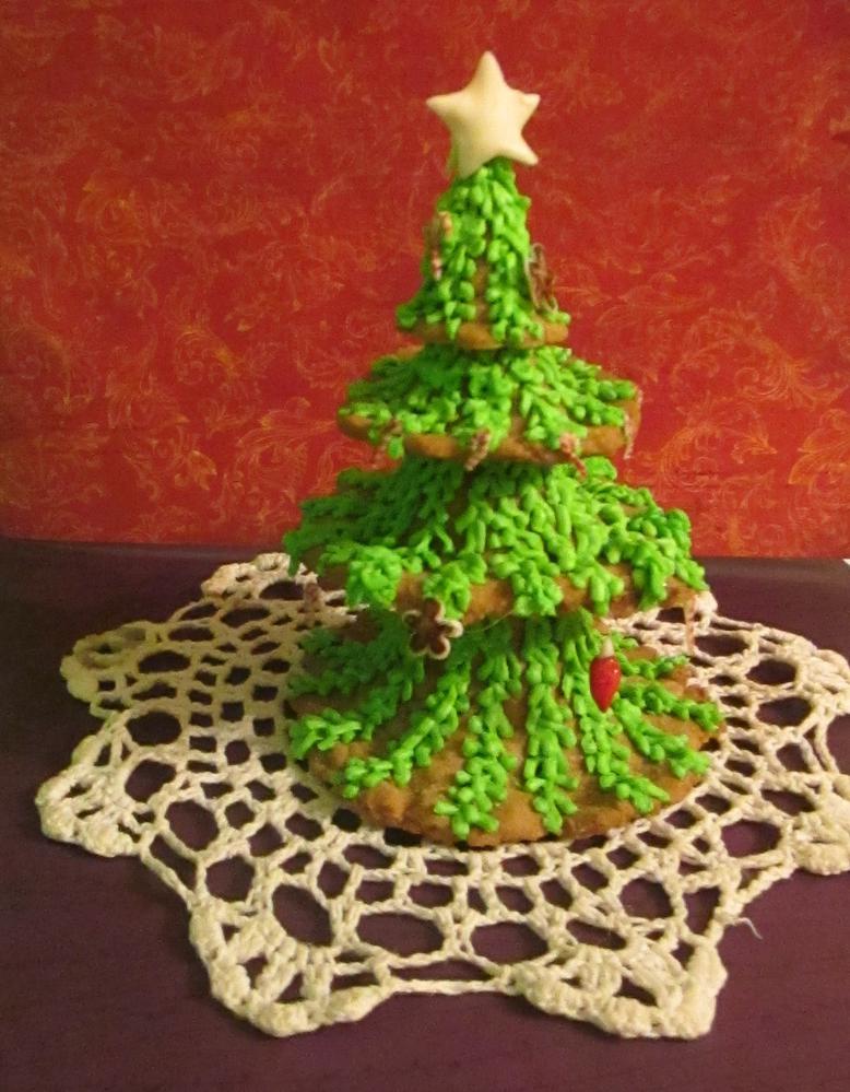 Christmas Tree Cookie Centerpiece
