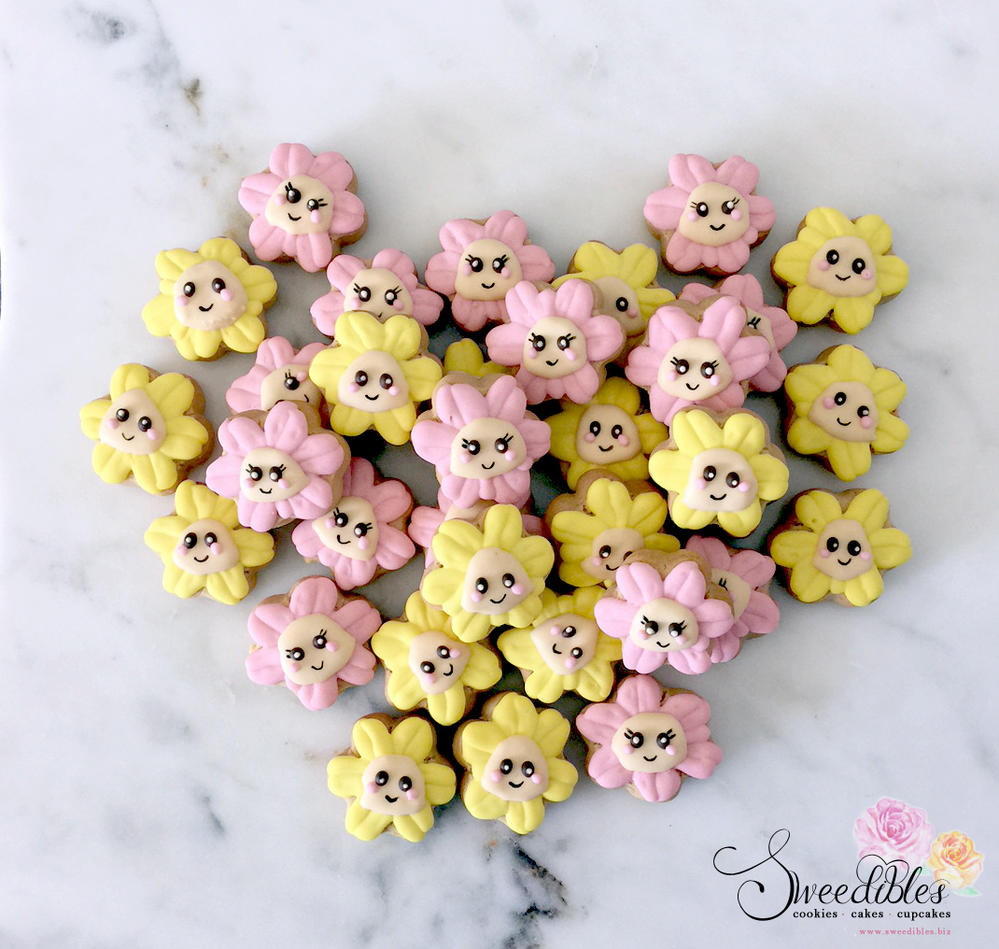 Mini Flower Cookies