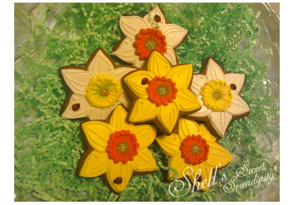 Daffodil Gingerbread Cookies by Shell's Sweet Serendipity