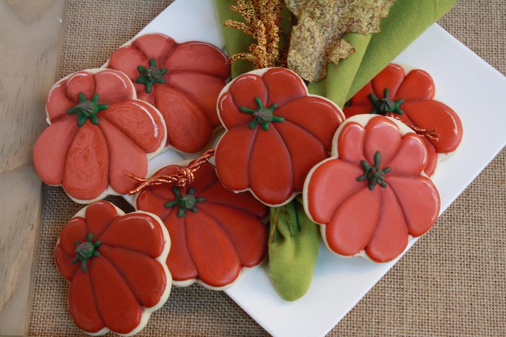 Pumpkin Place Holders by Sweet Kissed Confections