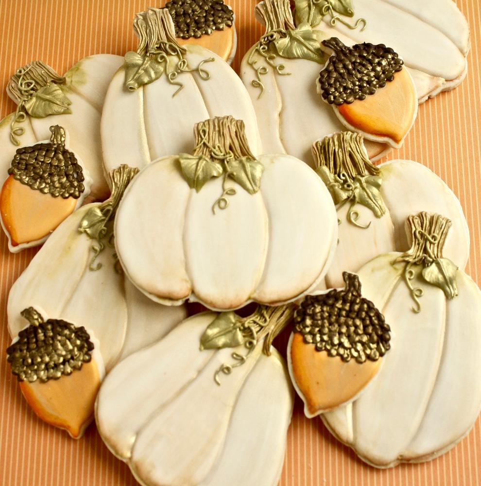 Pumpkin Spice Cookies by Sweet Kissed Confections