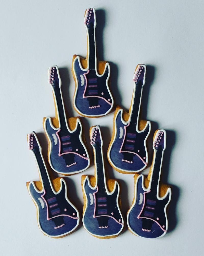 rockandroll cookies...gitare za rodjendan
