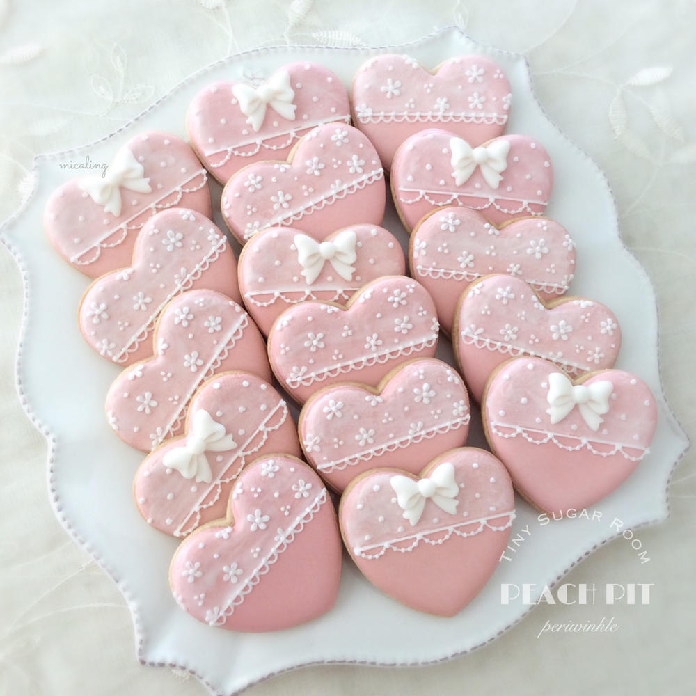 Lacy Pink Heart Cookies