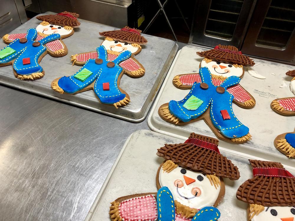 Gingerbread Scarecrows