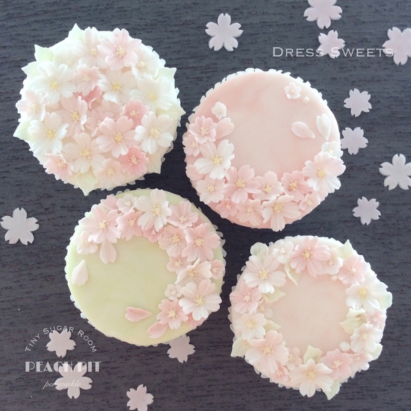 1803 Cherry Blossoms Cupcakes_3