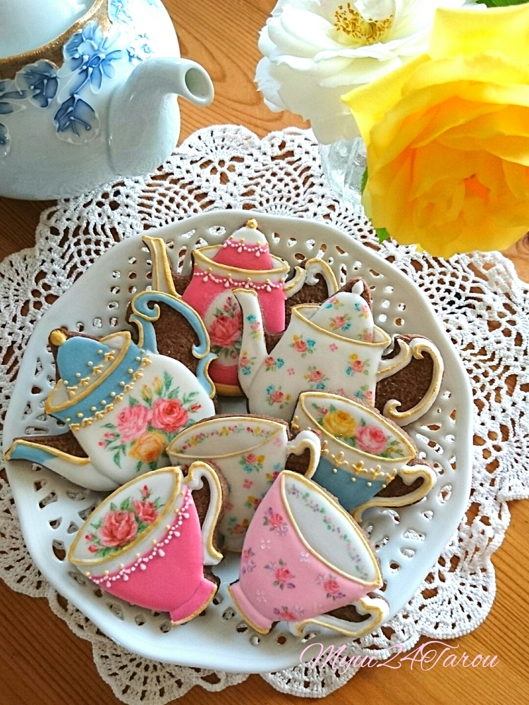 Rose Tea Set Cookies