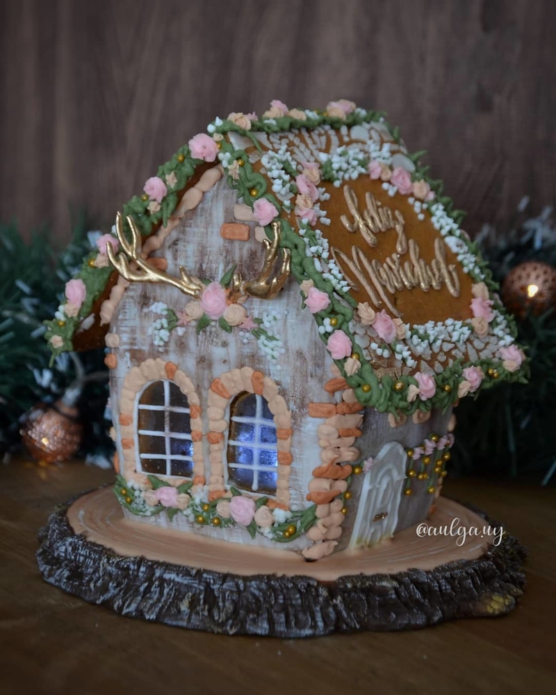 Rustic Gingerbread House