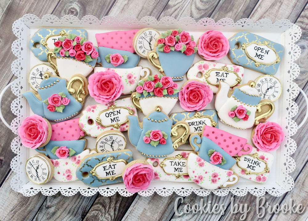 Alice in Wonderland Inspired Tea Party Cookies