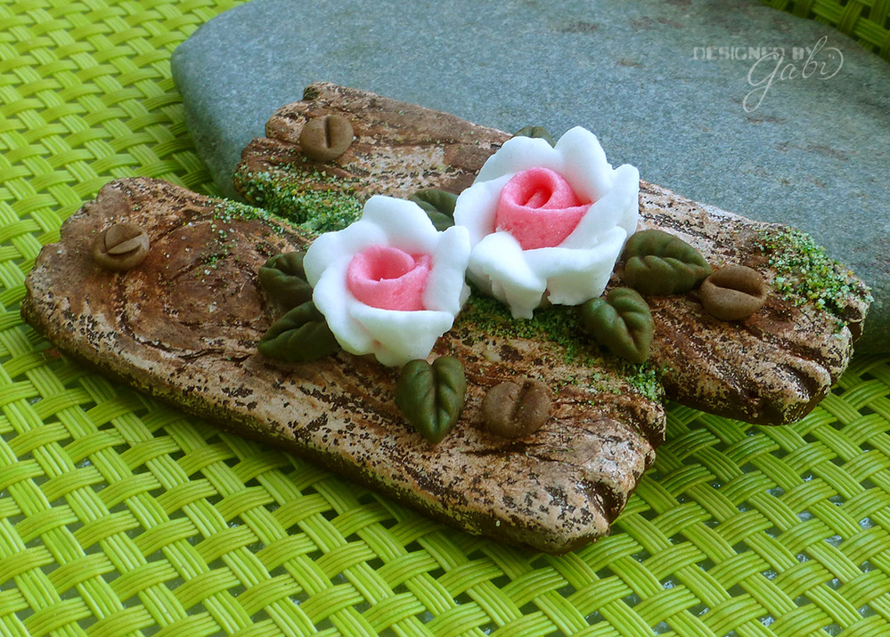 Mossy Wooden Boards with Roses