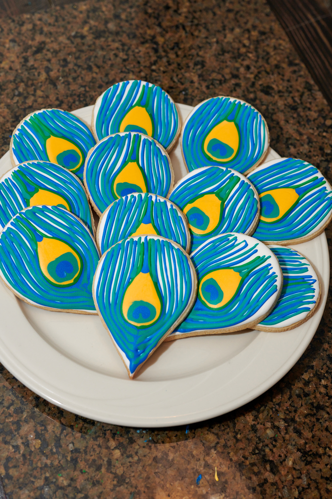 Peacock Feathers by Knights Cookie Co.