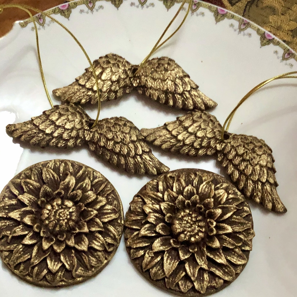 Gold Chocolate Cookies &amp; Angel Wing Ornament Cookies