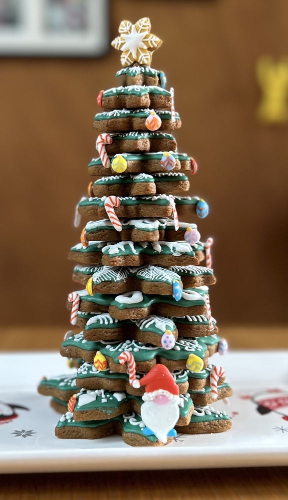 Gingerbread Tree - Front View